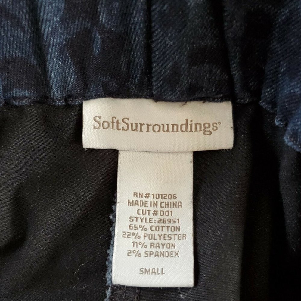 Soft Surroundings Navy Damask Lined Leggings Pants - image 6